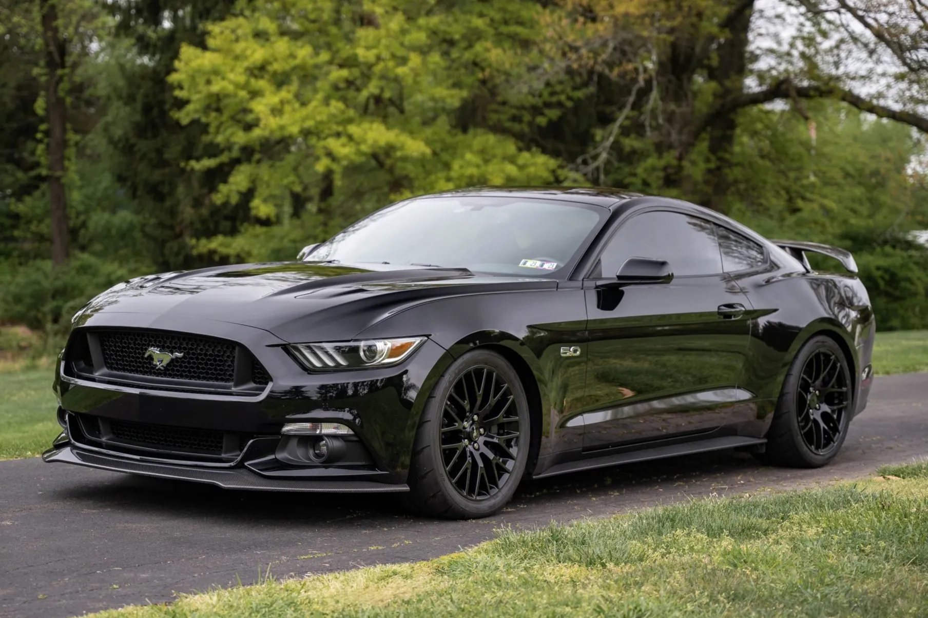 Ford Mustang GT — 421 hp RWD rental car in Riga